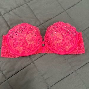 Victoria secret strapless push-up bra